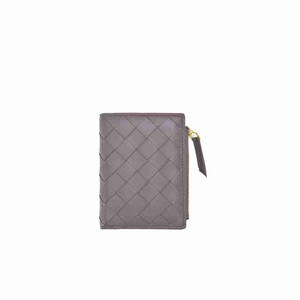Quilted Button Short Wallet